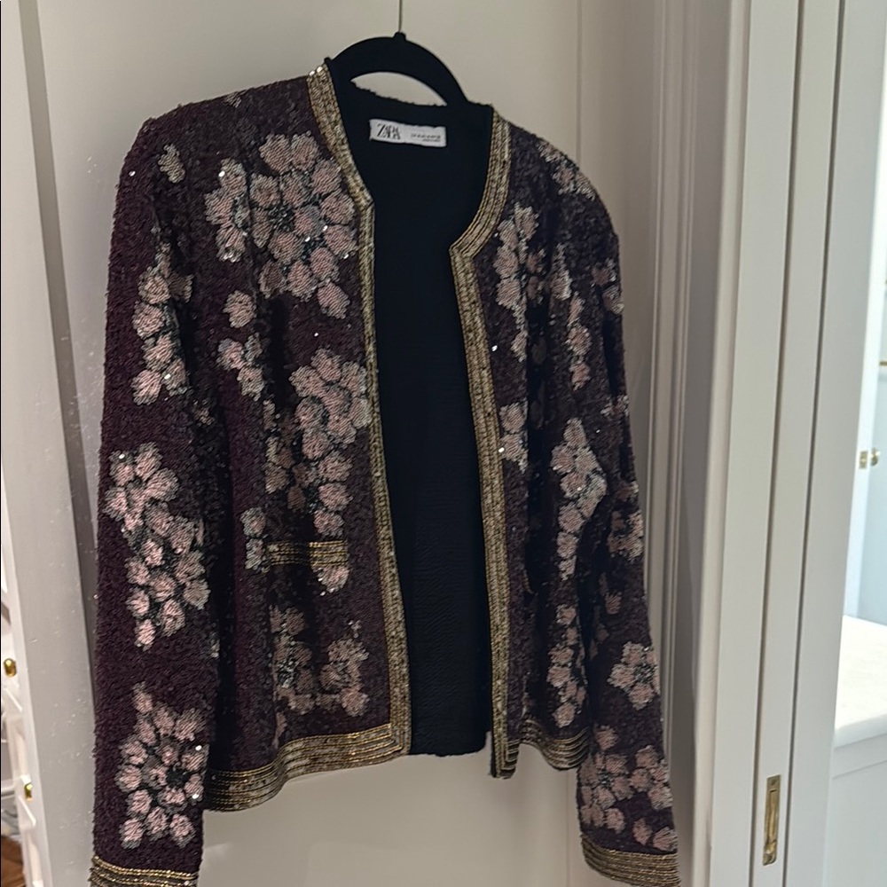 Zara Women's Sequin Floral Jacket - Black and Gold